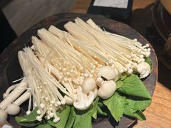 -耶里夏丽·新疆菜·家庭聚场(百联中环购物广场店)