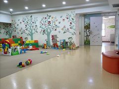 -乐悠游亲子游泳俱乐部