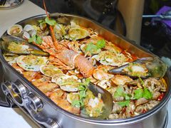 -东记炭炉·海鲜鸡煲(龙华店)