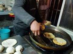 -安工大饼庞家肉饼