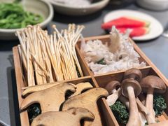-巴奴毛肚火锅(悠唐购物中心店)