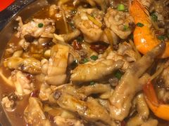 -胖哥俩肉蟹煲(湖滨银泰in77店)