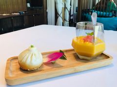 杨枝甘露生煎包-松鹤楼·非遗·苏帮菜(融科店)