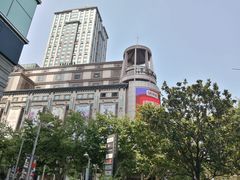 -梅龙镇广场