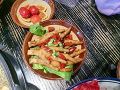 -冯校长老火锅(中联广场店)
