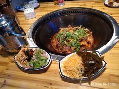 -山里屯铁锅炖·东北菜(康桥店)