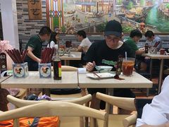 大堂-荔银肠粉(广州天河华利路店)