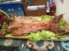 -乌托邦轰趴日租聚会别墅(先生的院子店)