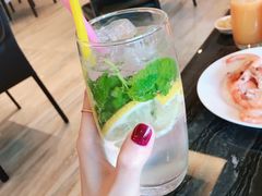 -东方红海鲜百汇(国际大厦店)