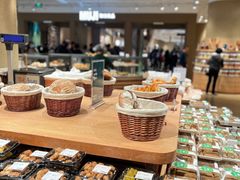 -七鲜超市(瑞虹天地太阳宫店)
