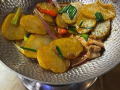 -隔壁老王·家常云南菜(花巷店)