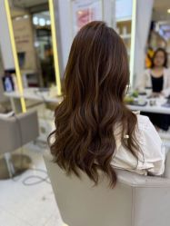 -虫二·专注健康烫染沙龙