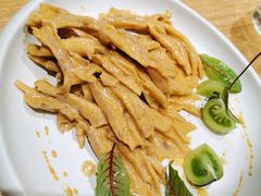 芥末鸭掌-小大董·烤鸭(五棵松店)