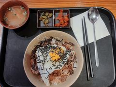 -宋家族亭多国籍料理(泰华城店)