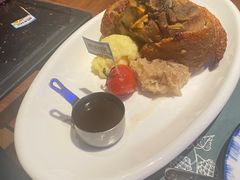 -Ambra Haus琥珀屋精酿餐厅(宝山店)