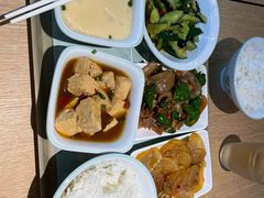 -老乡鸡(上海品尊国际中心店)