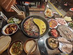 虫草花鸡汤鸳鸯锅-萍姐火锅·公路夜市(南京新街口店)