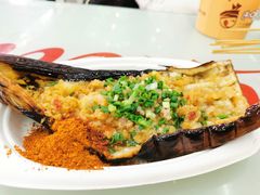 -鸿通城购物中心