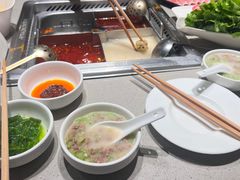 -海底捞火锅(新松江路生日主题店)