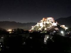-平措康桑·和牛自助观景餐厅(布达拉宫店)