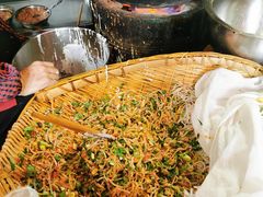 -半月镰胡姐脆皮萝卜饺子