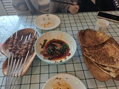 -疆山别院·木垒羊·新疆菜烧烤(铁路局店)