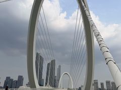 -南京眼步行桥