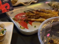 -何师烧烤Pro ·江湖川菜·小龙虾·精酿(太古里旗舰店)