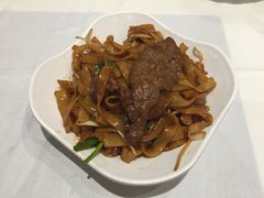 干炒牛河-稻香酒家·34年老字号·港式粤菜(汉街店)