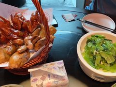-鸽子侯·家宴·平价海鲜(市图书馆店)