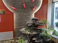 -乡土黄·鲜牛肉火锅·小龙虾(兴业街店)
