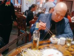 -小天鹅火锅·一线江景洪鼎旗舰店(洪崖洞店)