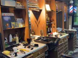 -Libertines barbershop 浪子理发店