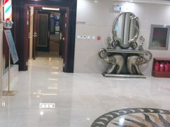 -碧中海汤泉汗蒸酒店