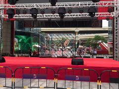 -绿地风尚天地广场