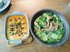 -蜜桃餐厅·伴山(湖滨商业街店)