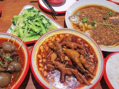 -老闵田螺馆·南昌市井菜·特色小吃(总店)