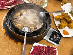 -濠轩阁特色生蚝火锅(水湾路店)