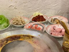 -厂花素芬九宫格火锅(银泰店)