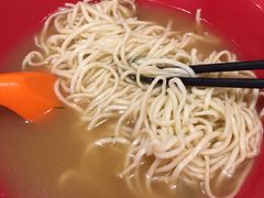 -易记皮肚面(明瓦廊店)