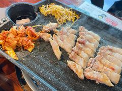 -Dombe豚(黑猪肉街店)