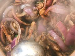 -胡须佬鸡煲四季火锅店(石厦西村直营店)