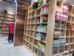 -新华书店(印象城店)