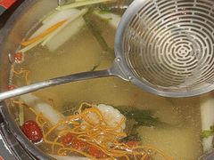 -南城十里潮汕鲜牛火锅·鲜虾生滚粥(融汇老商埠店)