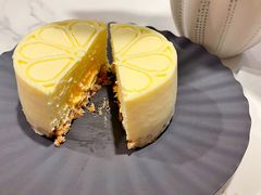 -潮一不贰·法式甜品·生日蛋糕·西式简餐(外滩店)