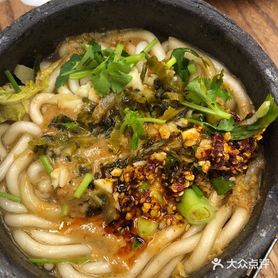 早巷口砂锅土豆粉(宝龙一城店)