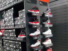 -NIKE上海青浦优选体验店