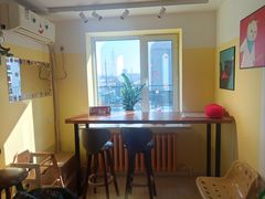 -跳伊跳披萨(比优特时代广场店)