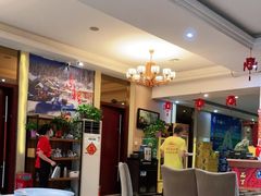 -老刘生态大鱼坊铁锅炖鱼(赛马场店)