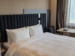 -城际上海虹桥机场酒店